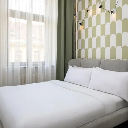 Hotel Riverside By Goodnite Cz 3*