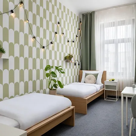 Riverside By Goodnite Cz 3*