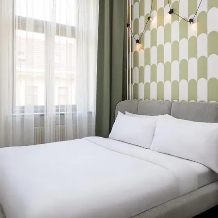 Hotel Riverside By Goodnite Cz 3*